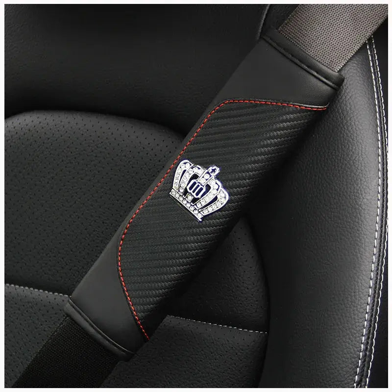 Auto gordelhoes kroon rood